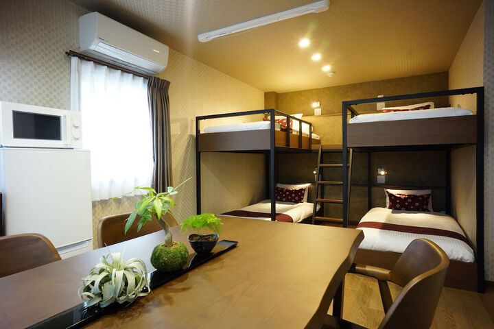 Room 9 of 41
