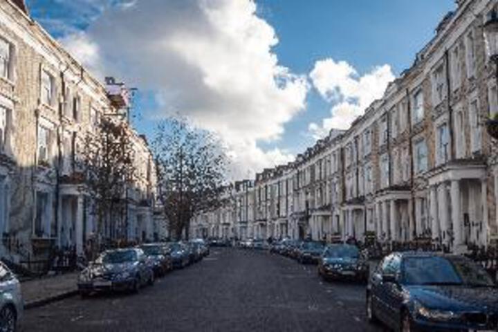 Hero Image 1 of 1