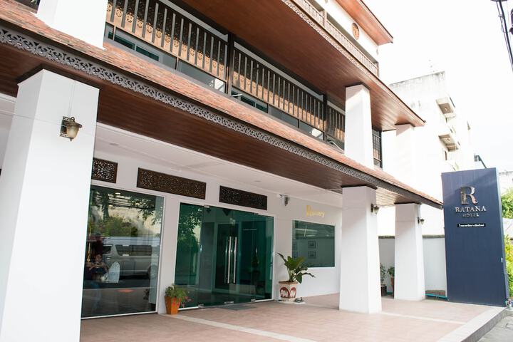 RATANA HOTEL CHIANG MAI