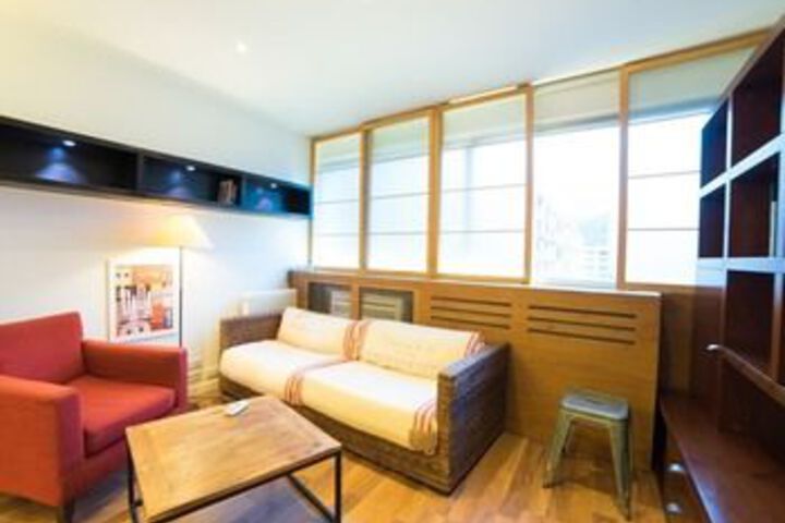 Room 12 of 15