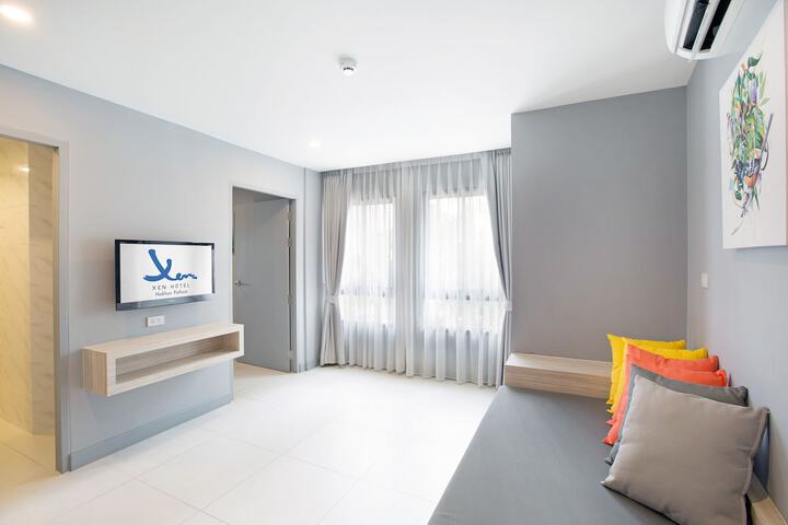 Room 36 of 65