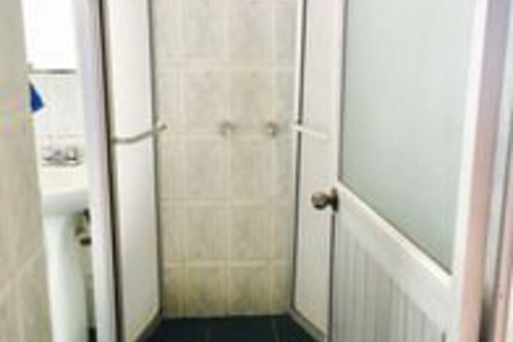 Room 4 of 21