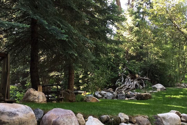 Property Grounds 13 of 26