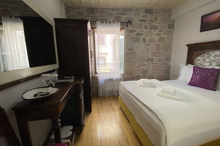 Room 29 of 81