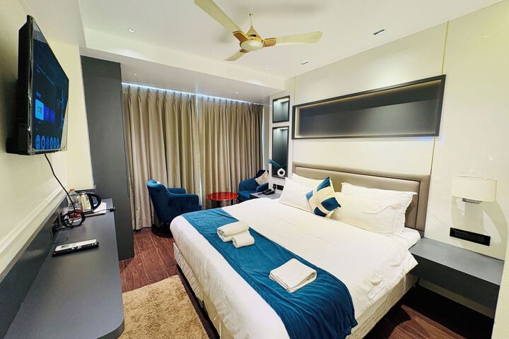 Room 26 of 55