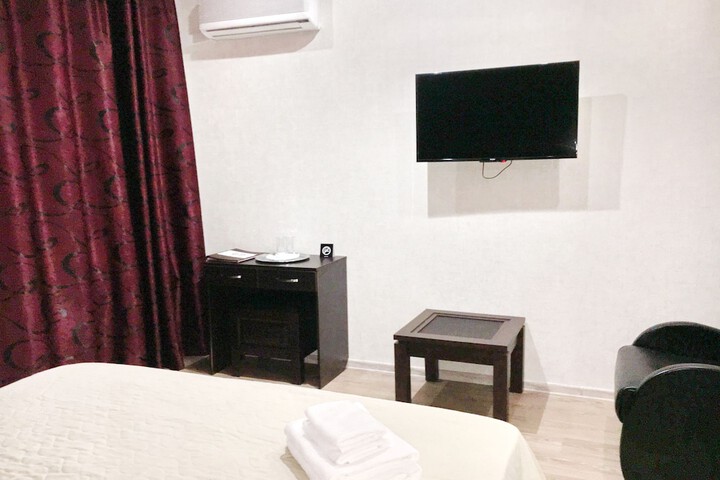Room 48 of 68