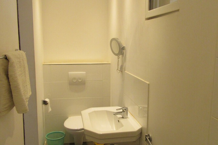 Room 15 of 45