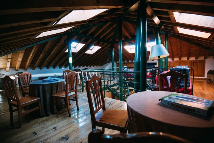 restaurant