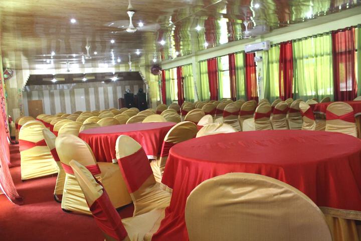 Ballroom/Hall 30 of 60