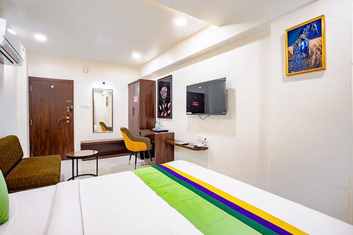 Room 34 of 55