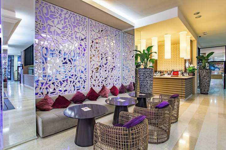 Lobby Entry