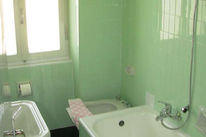 Room 7 of 23