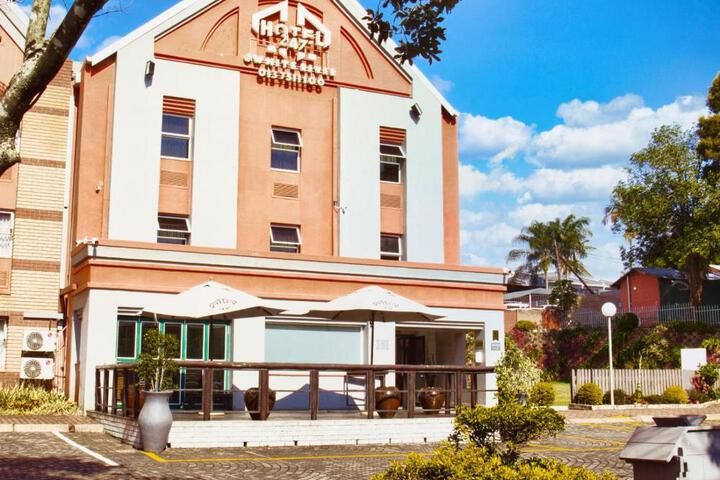 Hotel 247 at White River