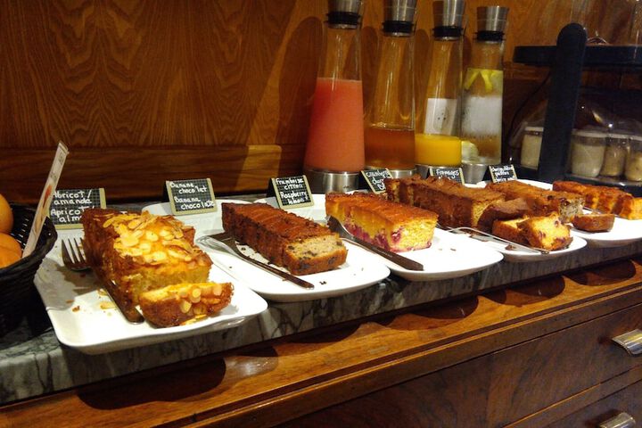 Breakfast/Coffee Service 200 of 209