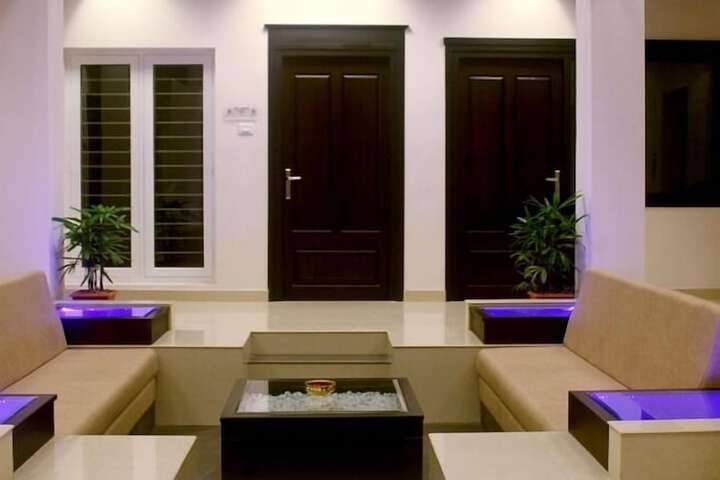 Guest Lobby