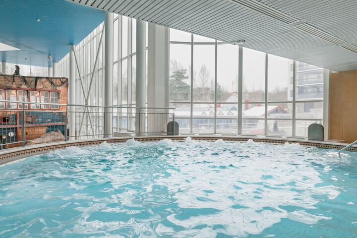 Pool 39 of 74