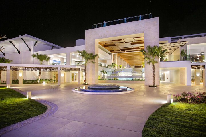 Hotel 256 of 259
