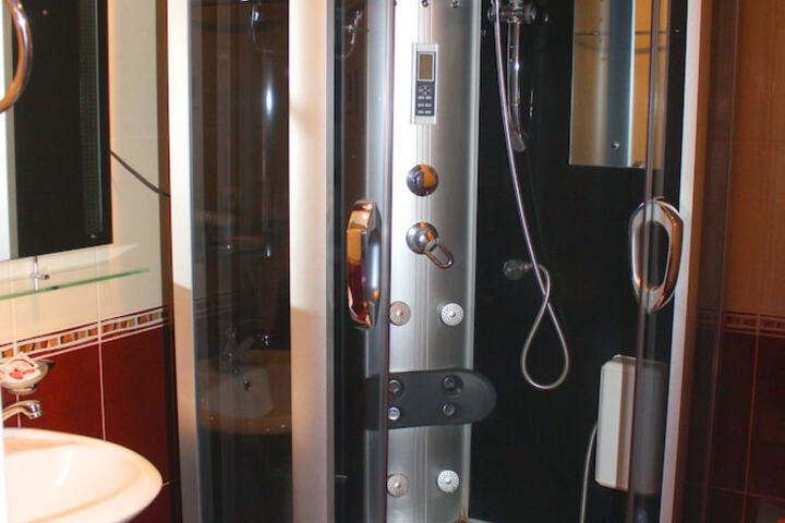 Room 3 of 47