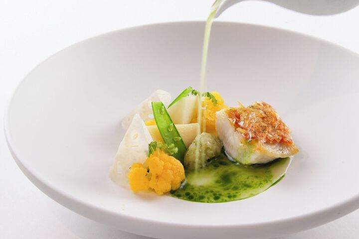 Dining 86 of 99