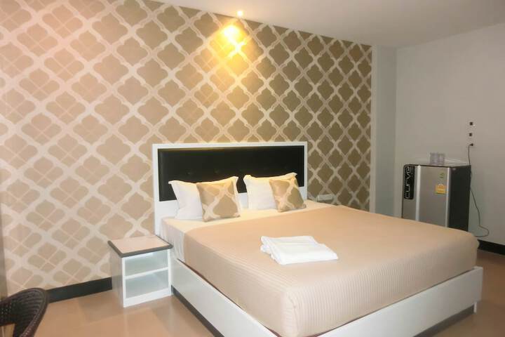 Room 5 of 21