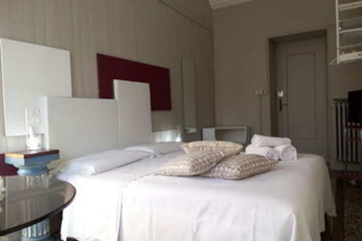 7 Rooms Turin