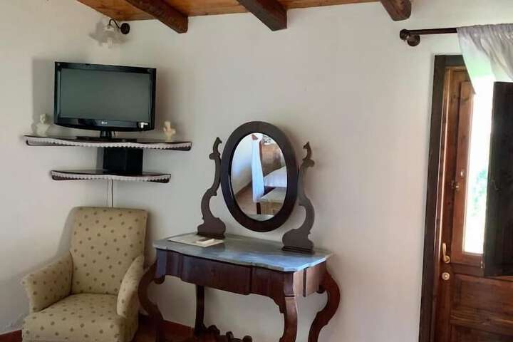 Room 12 of 39