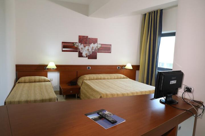 Room 14 of 59
