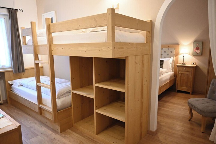Room 16 of 45