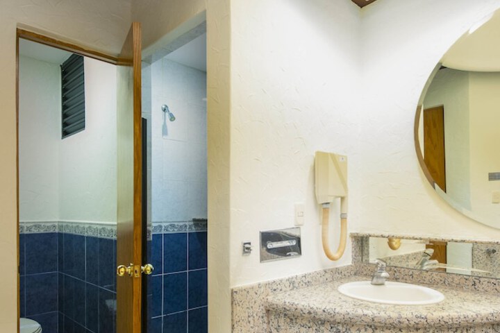 Clean Restrooms