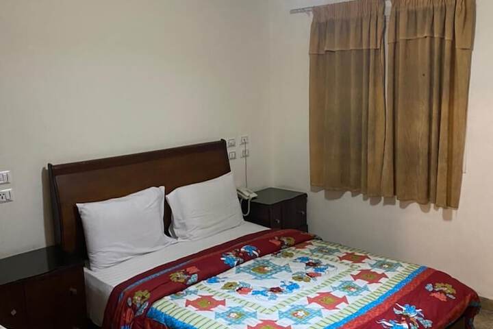 Room 30 of 52