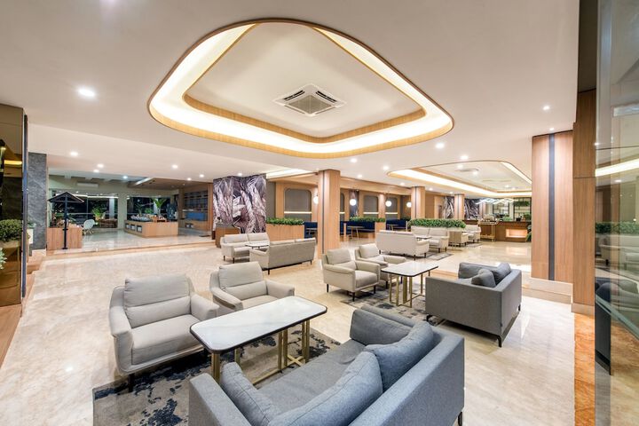 Lobby Photos