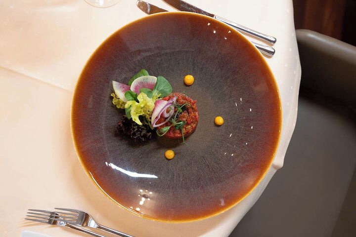 Dining 34 of 100