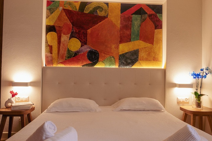 Room 7 of 37
