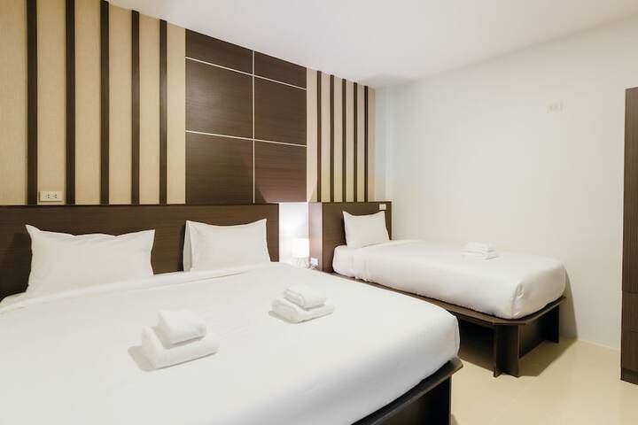 Room 19 of 35