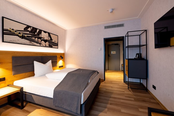 Room 26 of 58