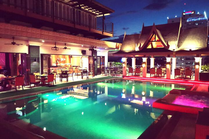 Pool 96 of 139