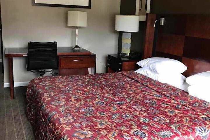 Room 14 of 19