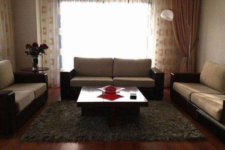 Room 10 of 21