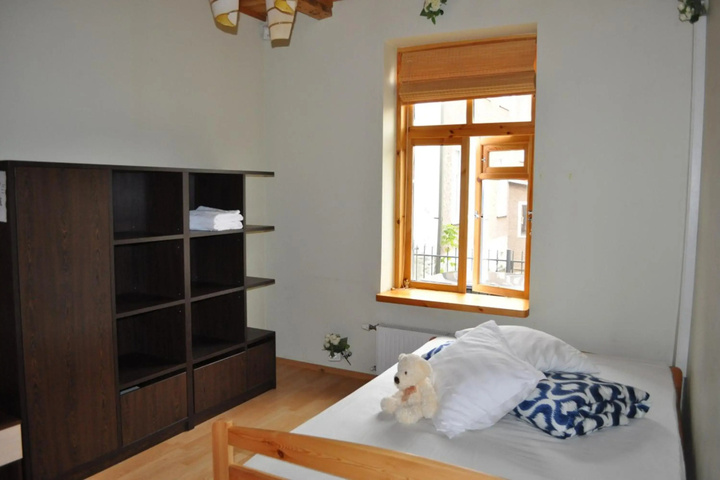Room 3 of 21