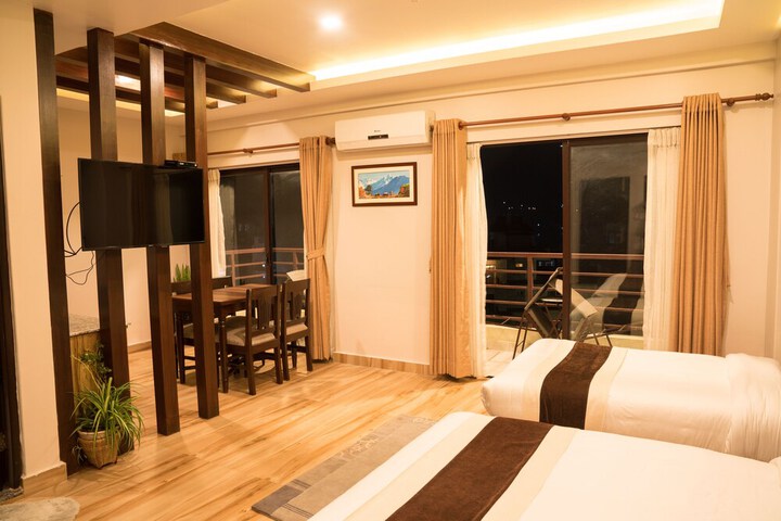 Room 18 of 116