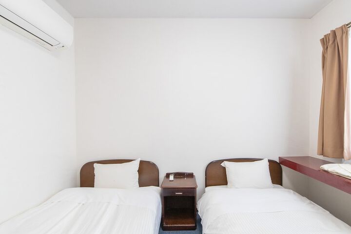 Room 29 of 51