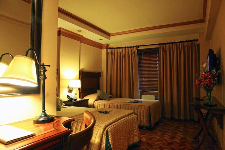 Room 7 of 53