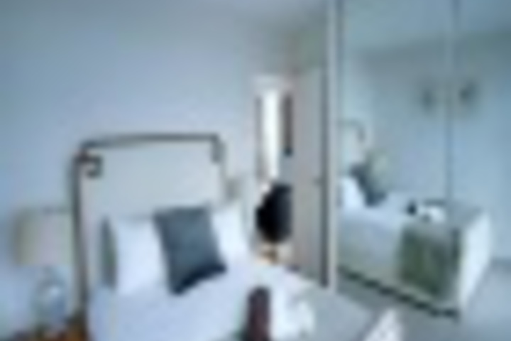 Room 39 of 204