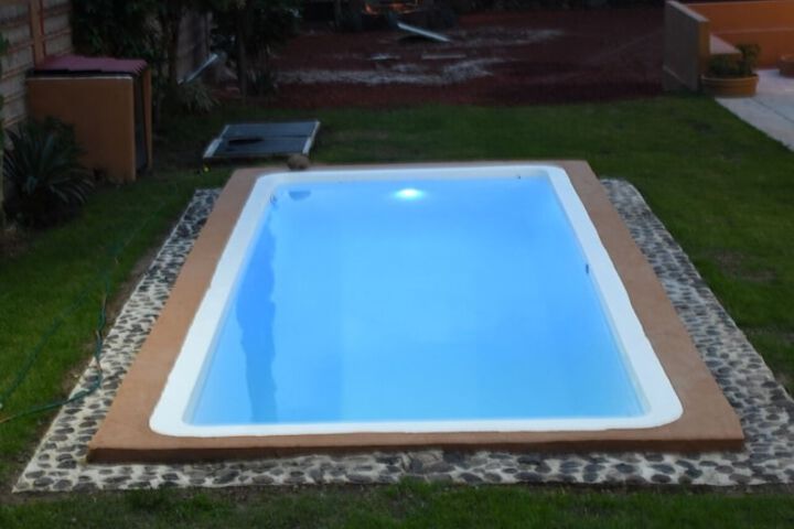 Pool 54 of 77