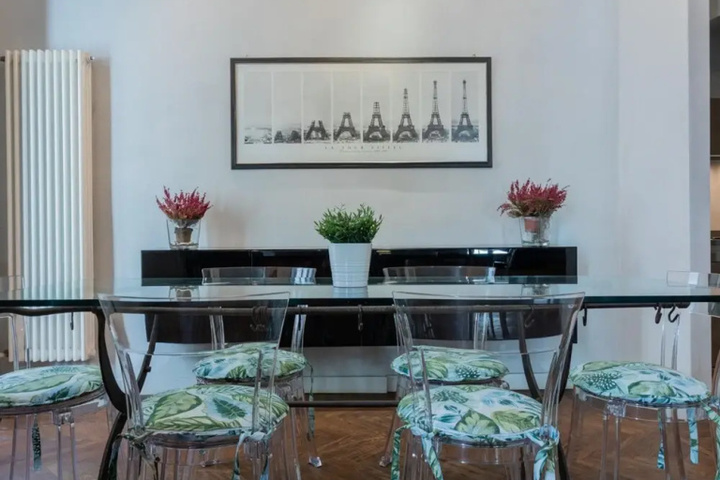 Dining 21 of 21