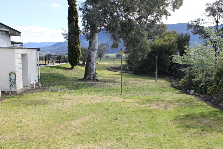 Property Grounds 42 of 45