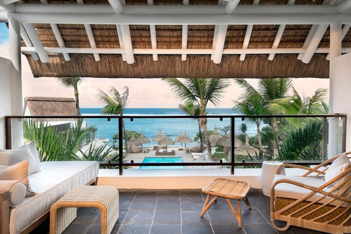 Room 11 of 38