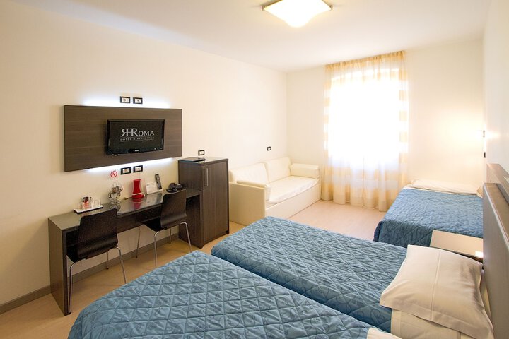 Room 10 of 64