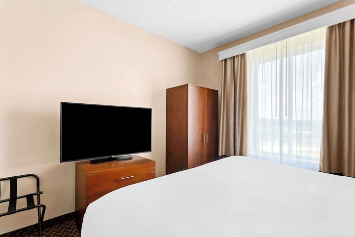 Room 40 of 54