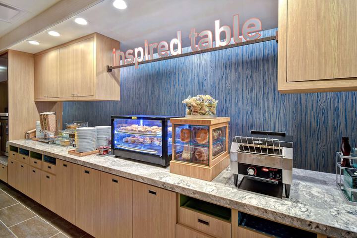 Breakfast area